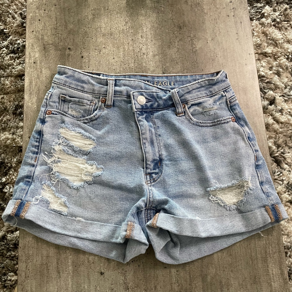 AE Stretch Crossover Denim Mom Shorts